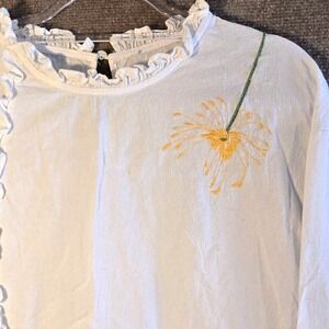 White Embroidered Floral Ruffle Blouse Long Sleeve Plus Size 2XL Cottagecore